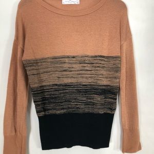 NWOT 🎉Sweater Made in USA ombré beautiful